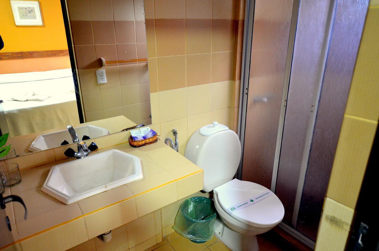 Hosteria Casa Blanca Iguazu Puerto Iguazú Esterno foto